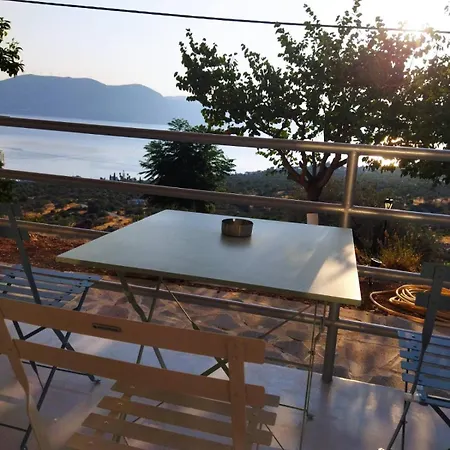 Appartement Secluded Méthana